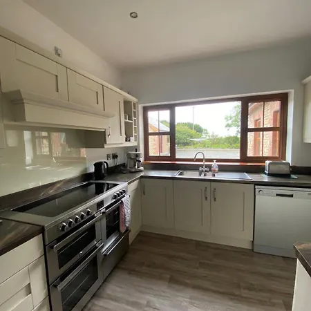 Lakeview Holiday home *